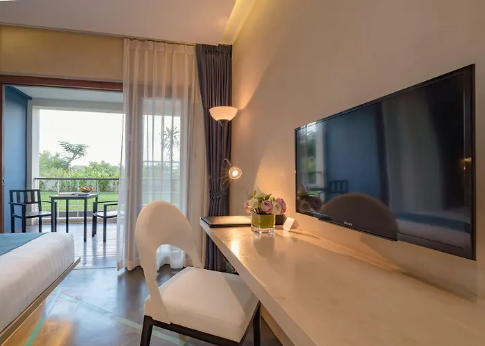 Sakmut Boutique Hotel 5*